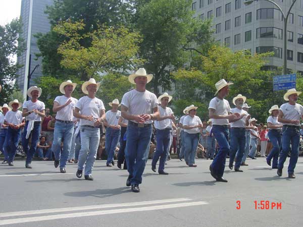 gayparade16.jpg