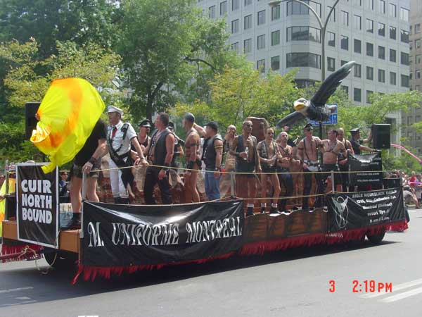 gayparade26.jpg